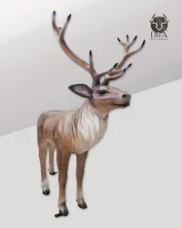 Estatua de resina de un ciervo de pie de tamaño natural