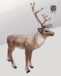 Estatua de resina de un ciervo de pie de tamaño natural