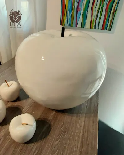 Objeto decorativo, maçã lacada tamanho Grande de acordo com as cores disponíveis