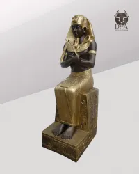 Pharaoh with crossed arms - Egyptian decor