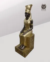 Isis on the throne, Egyptian decor