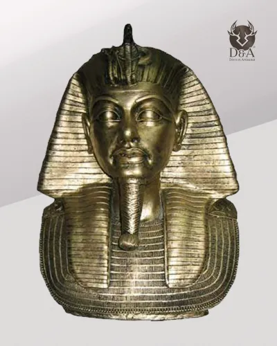 Pharaoh with crossed arms - Egyptian decor