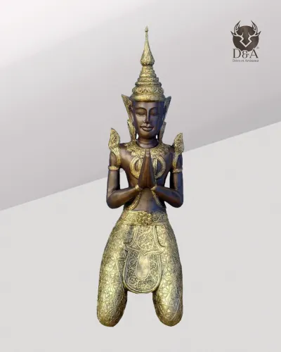 Decoración de monjes de templos en la India