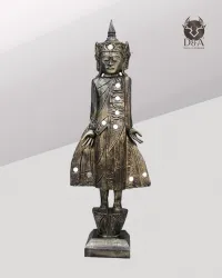 Buddha with Mirrors, Indian Decor