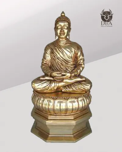 Buda sentado sobre un cojín, decoración india.