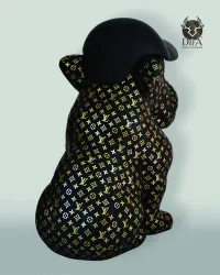 Animais de resina, este Bulldog com um boné dourado com monograma LV.