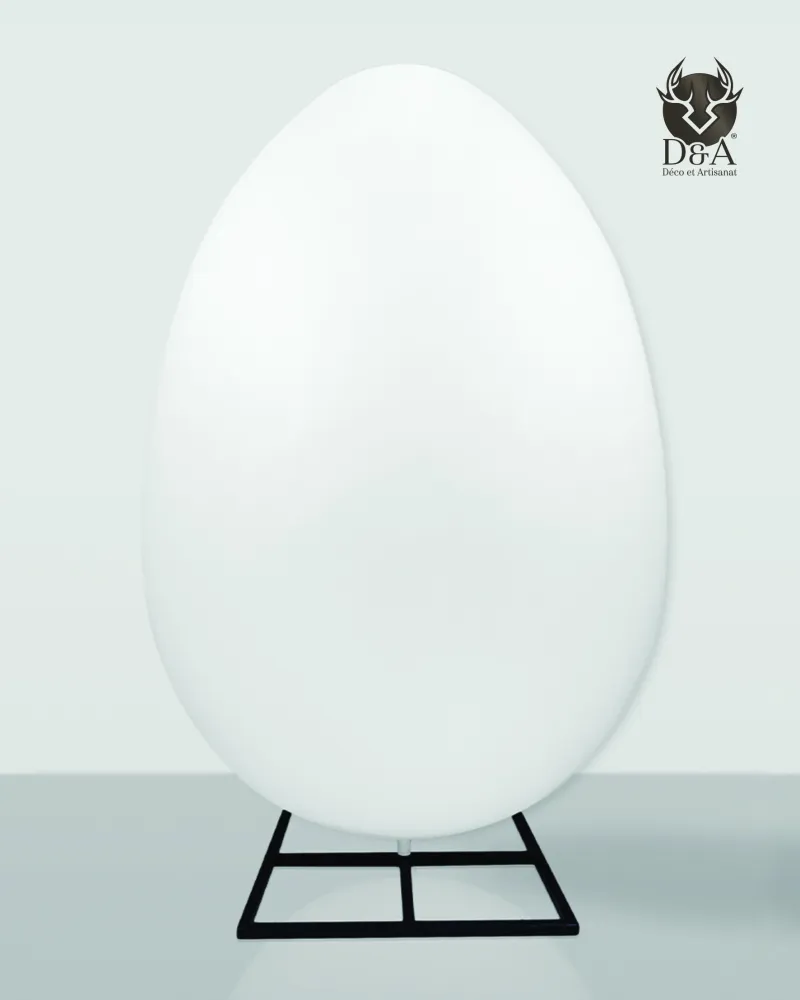 Eiförmiger quadratischer Sockel, dekoratives Design