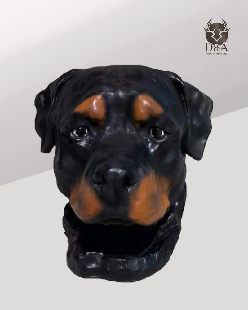 Testa decorativa di Rottweiler