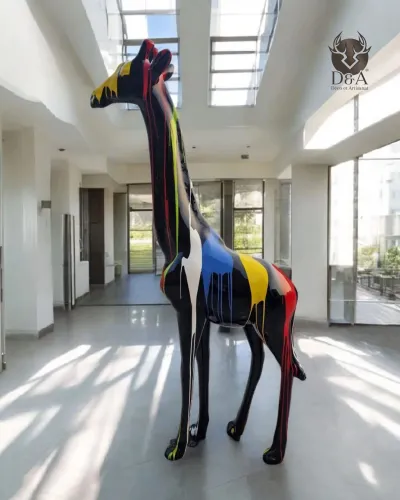 Girafa de resina XL TRASH