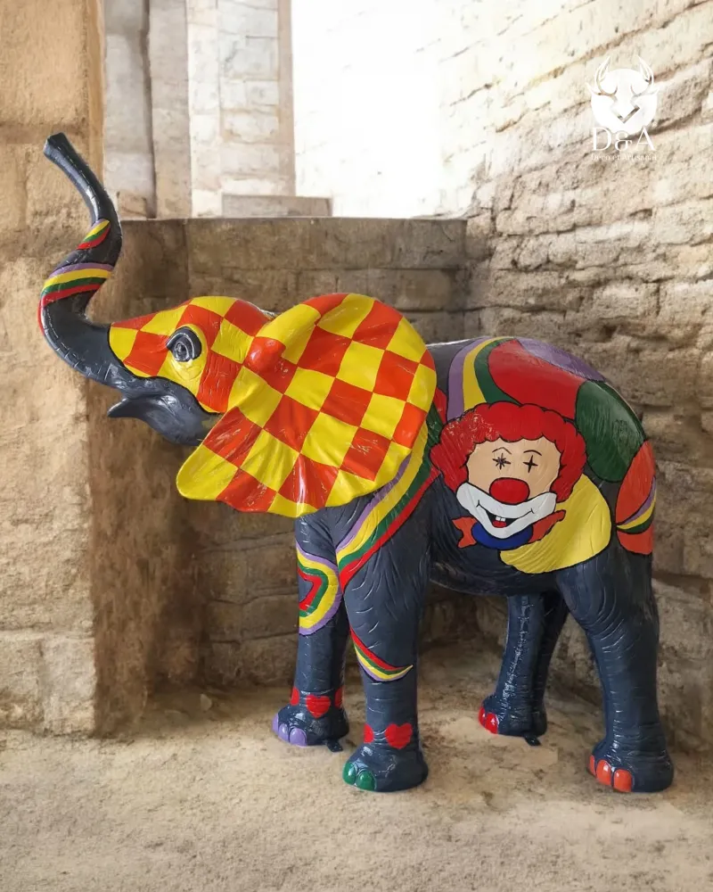 Harztiere, Elefantenclown für Innen- und Außendekoration