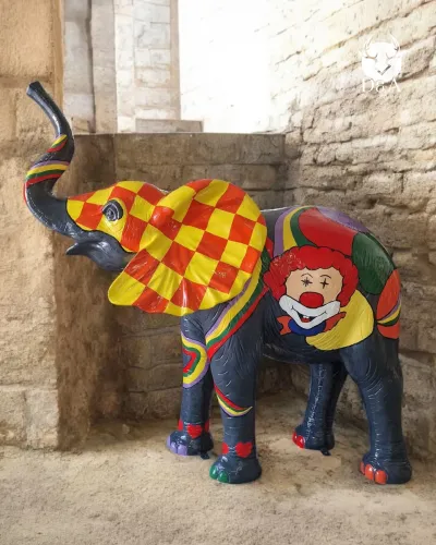Harztiere, Elefantenclown für Innen- und Außendekoration