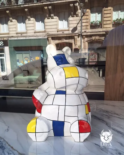Contemporary Resin Animals | Seated Hippopotamus L after MONDRIAN