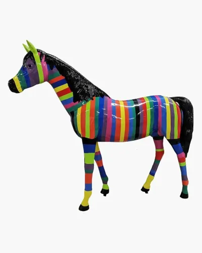 GESTREIFTES Pferd - Déco et Artisanat - 1