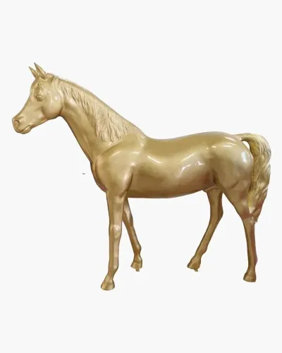 Goldpferd in voller Größe - Déco et Artisanat - 1