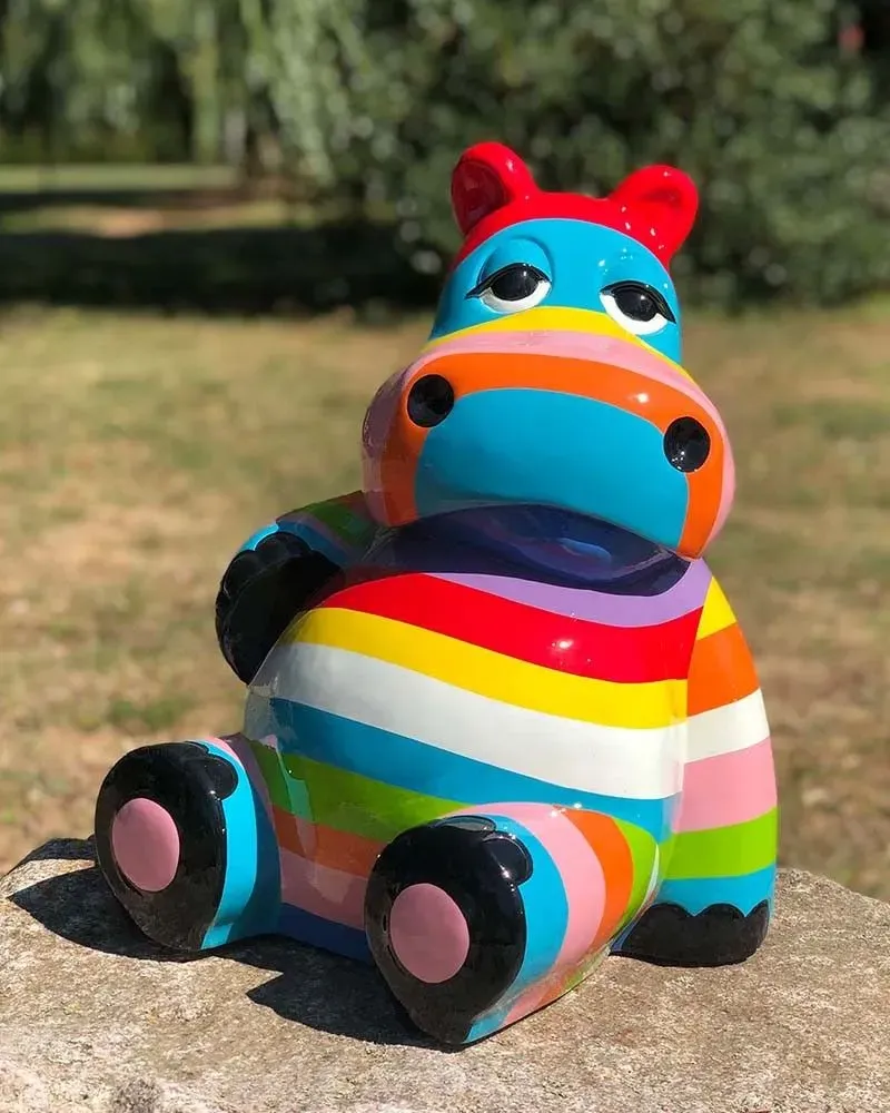 Hippopotame Noir Splash – Statue design en résine