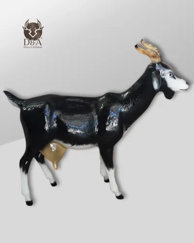 Chèvre Géante réaliste - Déco et Artisanat - 1