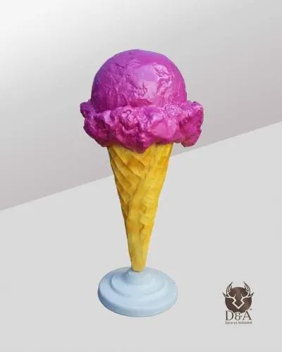 Raspberry ice cream - Déco et Artisanat - 1