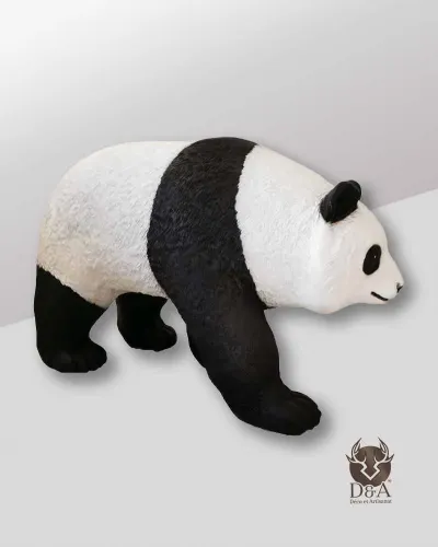 Realistic giant panda - Déco et Artisanat - 1