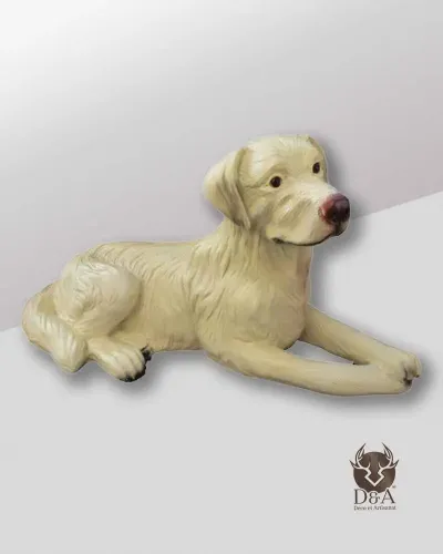 Labrador couché réaliste - Déco et Artisanat