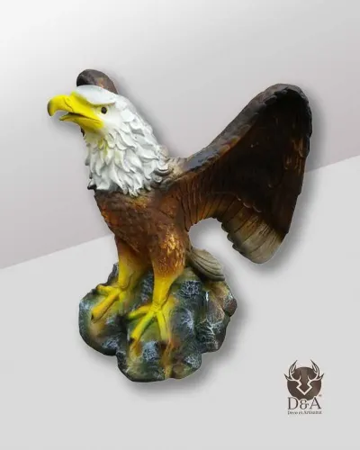 Aigle réaliste - déco et artisanat