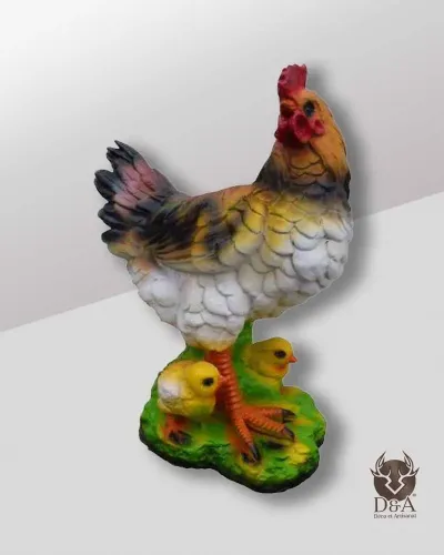 Coq avec poussins réaliste