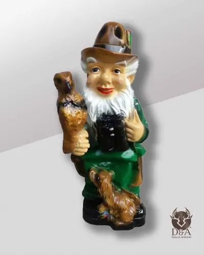 Nain de jardin éleveur de faucon