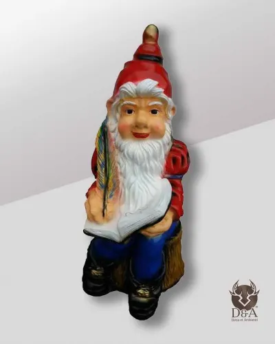 Nain de jardin écrivain