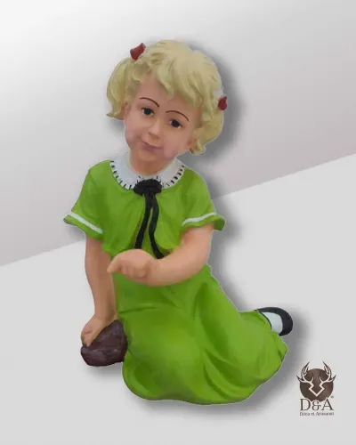 niña sentada Déco et Artisanat - 1