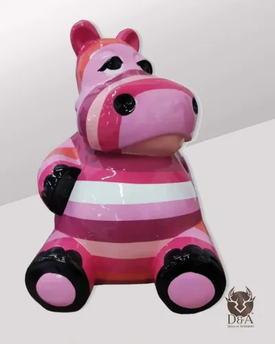 Hippopotame assis L RAYÉ rose - Déco et Artisanat - 1