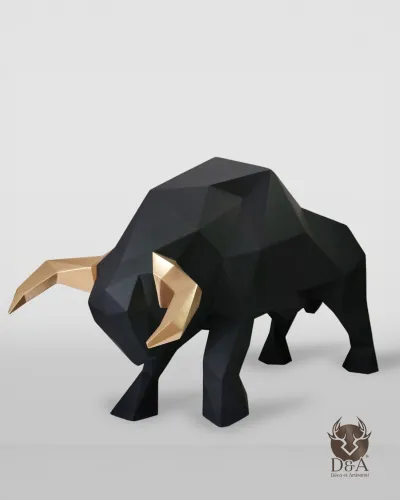 Estatua de diseño de un toro de origami de tamaño natural.